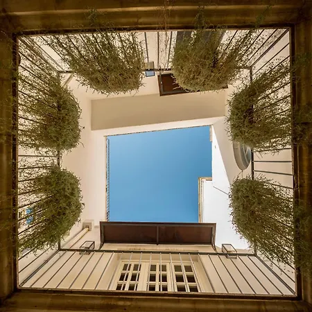 Ventisette Lecce