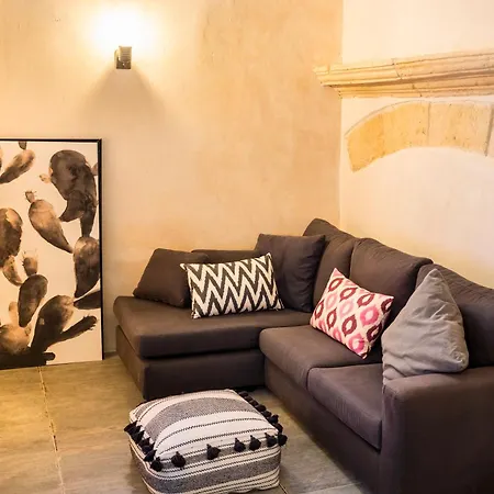 Ventisette Apartamento