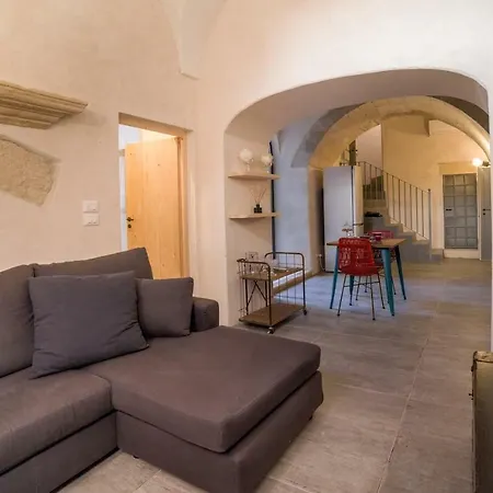 Ventisette Apartment